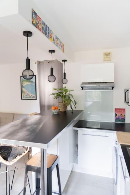 Terrasse Et Parking Apartment